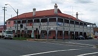 NSW - Macksville - Nambucca Hotel (24 Feb 2010)